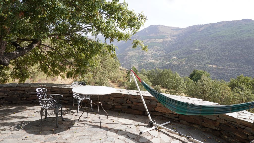 Private terrace with hammock and your own view, Pablito cortijo.